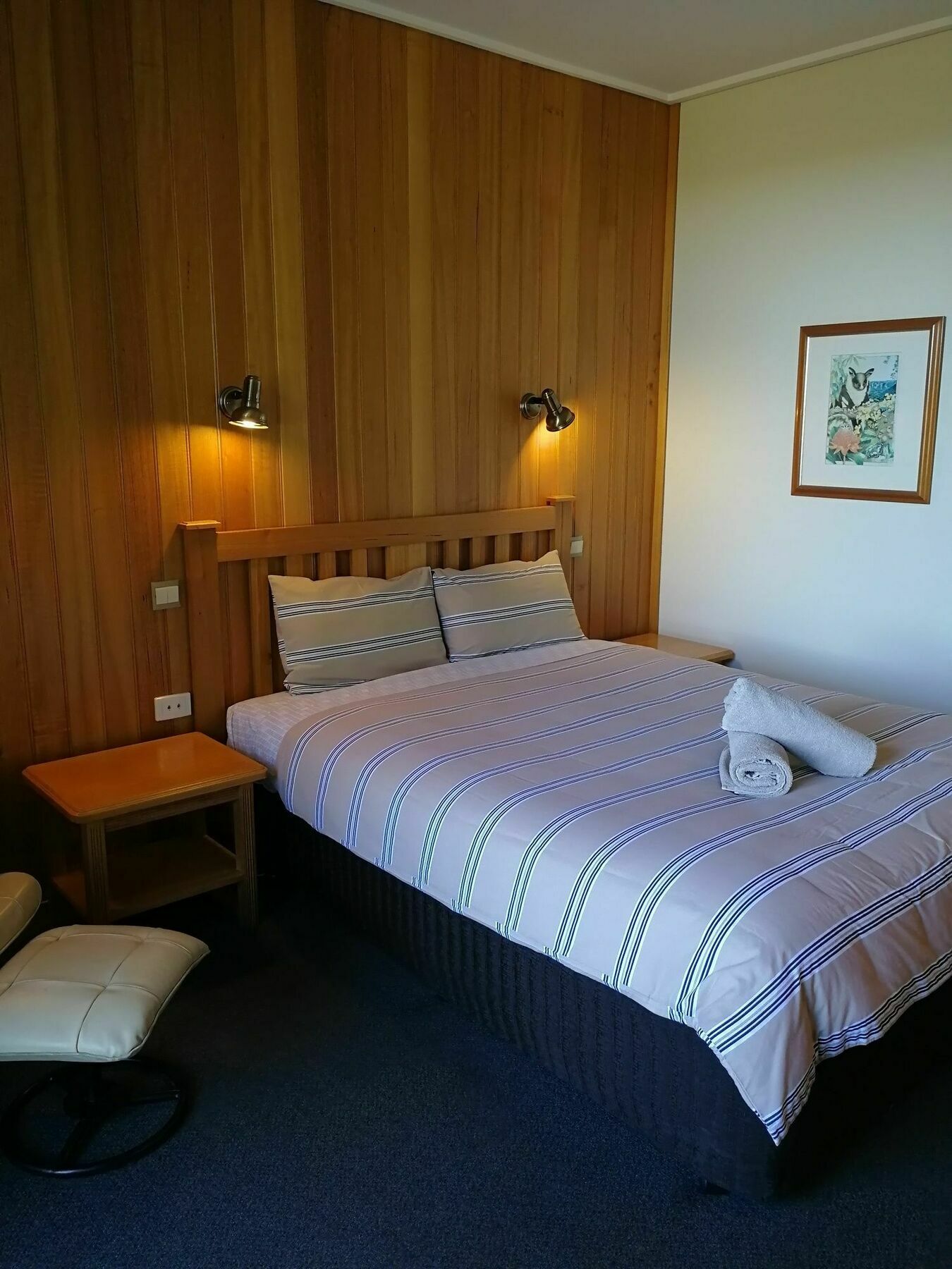 Banjo Paterson Motor Inn Lakes Entrance Eksteriør bilde