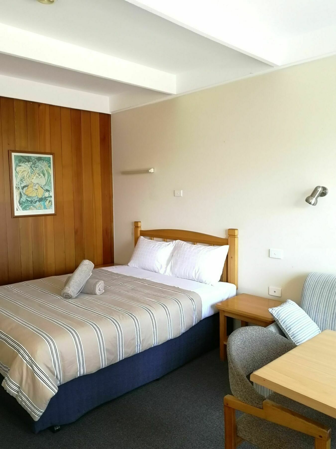 Banjo Paterson Motor Inn Lakes Entrance Eksteriør bilde